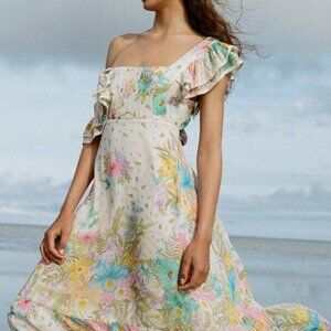 NWOT SPELL CURRENT SEASON “LEI LEI FRILL GOWN” CREAM FLORAL
